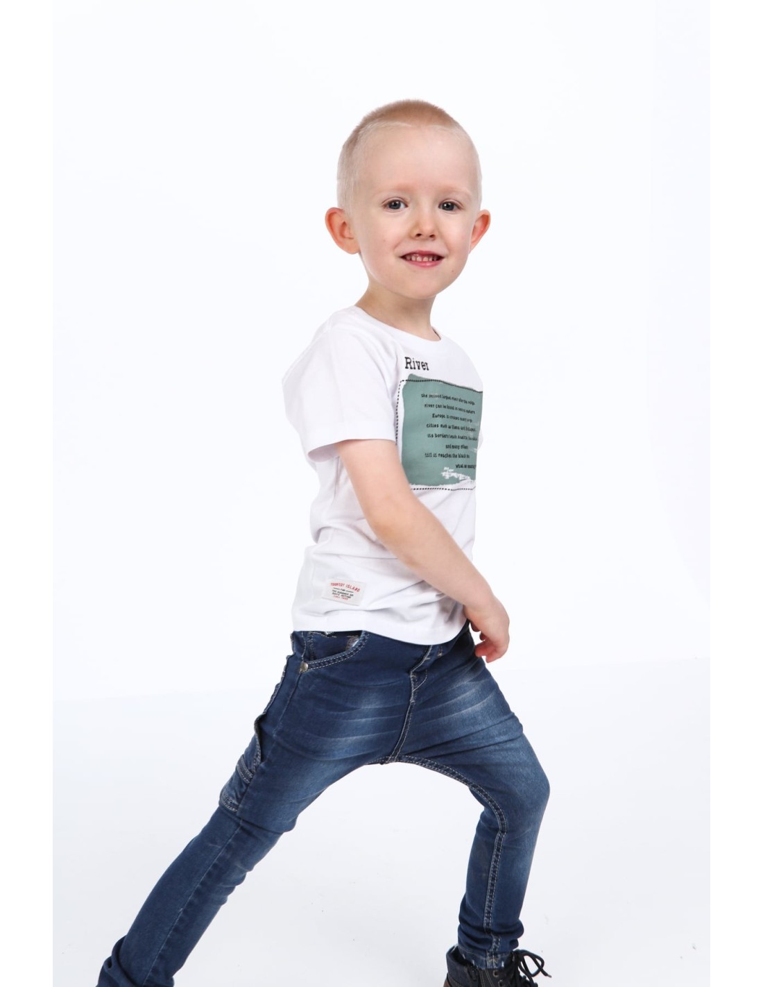 Weißes Jungen-T-Shirt mit Aufdruck NDZ4484 – Online-Shop – Boutique